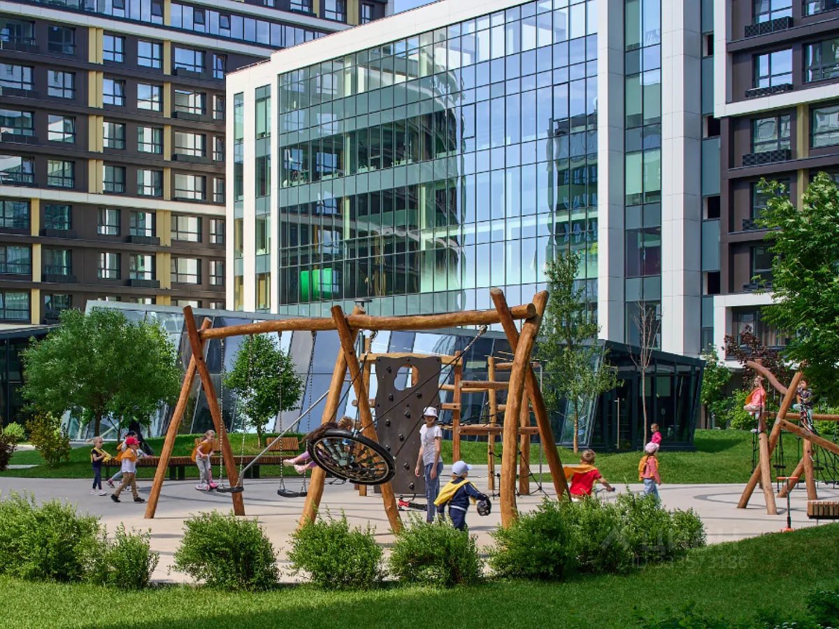 2-к кв. Свердловская область, Екатеринбург ул. Машинная, 1В/4 (75.29 м²)