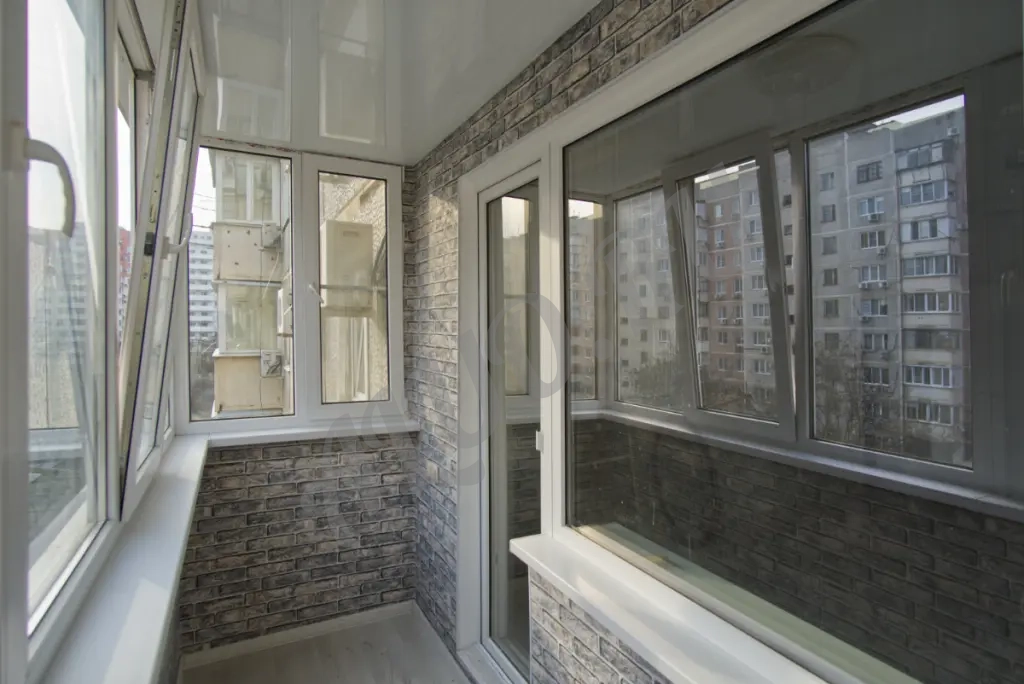 Двухкомнатная квартира со свежим ремонтом в ЮМР