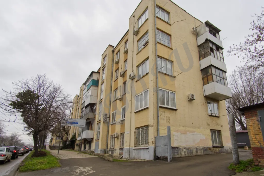 Комната с видом на парк в самом сердце Краснодара