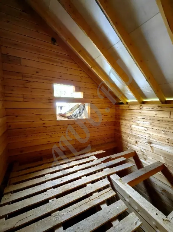 Дом 160 м² на участке 15 сот.