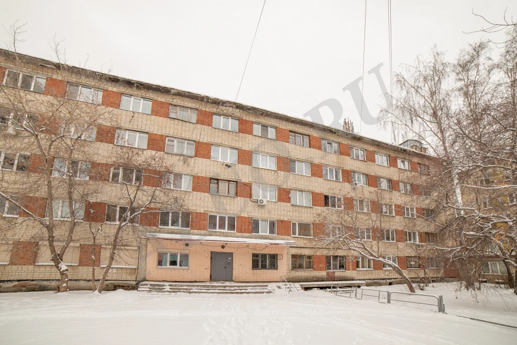 Комната в кирпичном доме рядом с ТРЦ 
