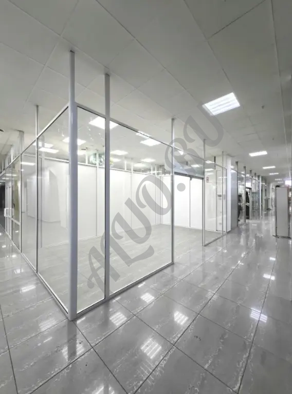 Сдаётся помещение в ТК «Славянский», 31,5 м кв