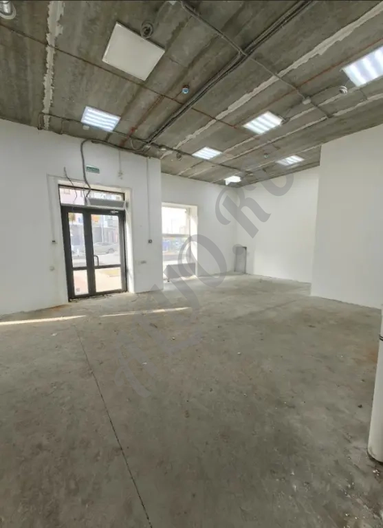 Помещение 140 м², два зала