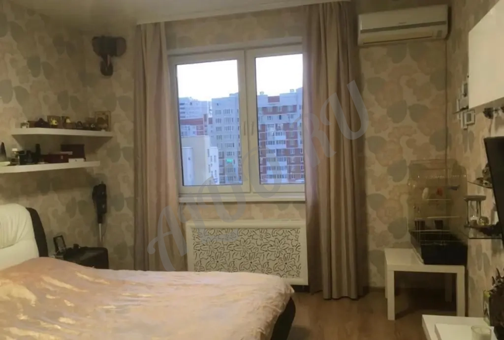 3 комнатная квартира Широкая речка, г. Екатеринбург