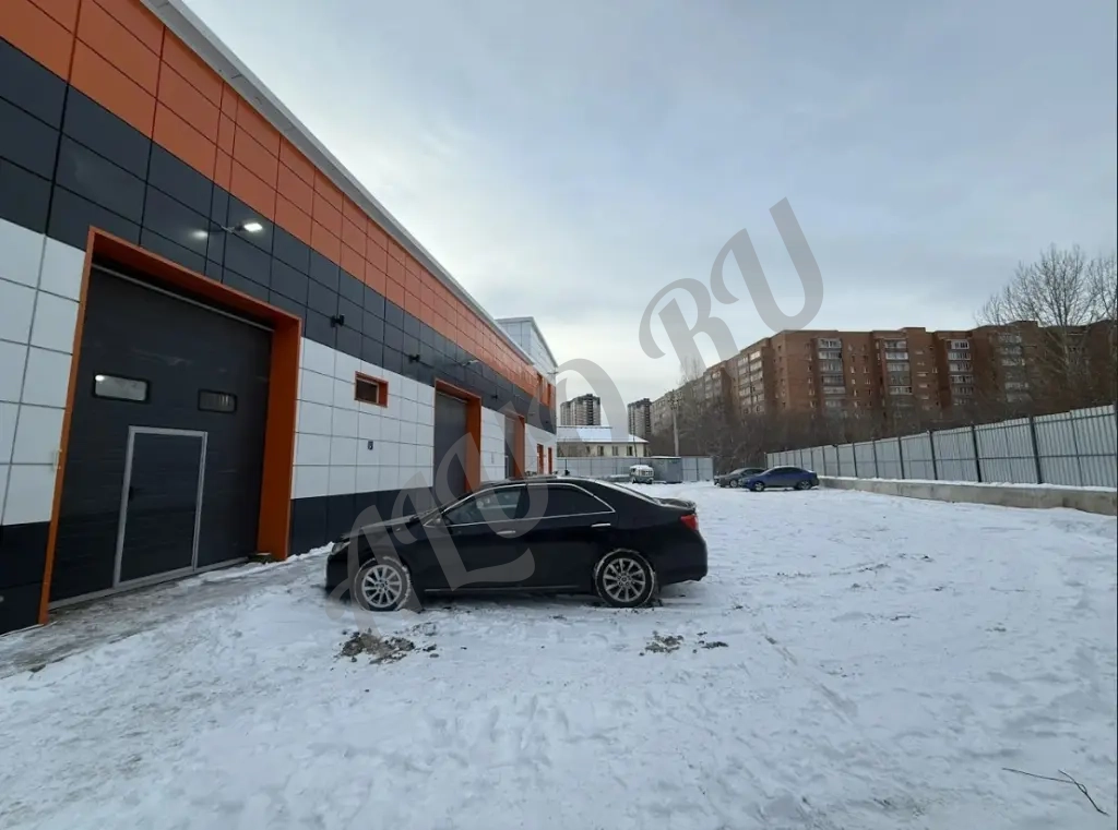Автосервис 500 м² с клиентской зоной и территорией