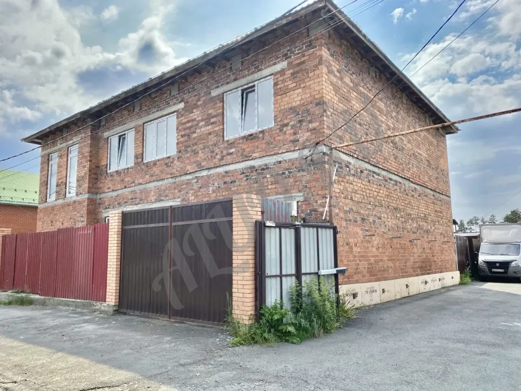 дом на Сортировке из кирпича